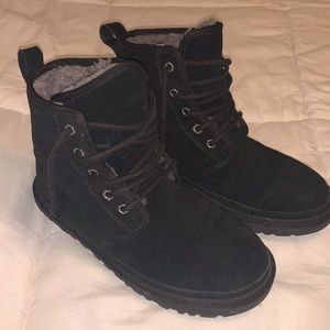 Ugg Harkley Neumel boots